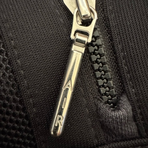 Nike Black Jacket with White Logo - Picture 12 of 12